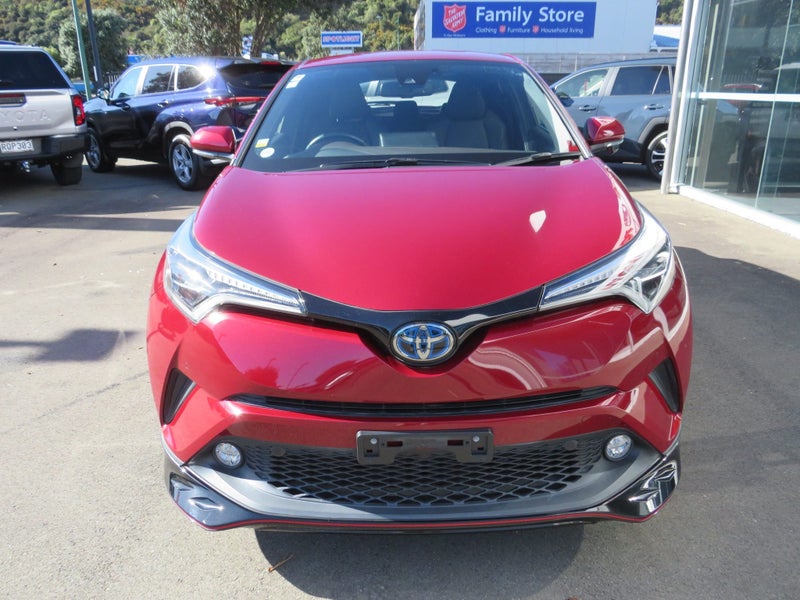 2018 Toyota C-HR 1.8 Hybrid G 5 Dr SUV CVT FWD image 3