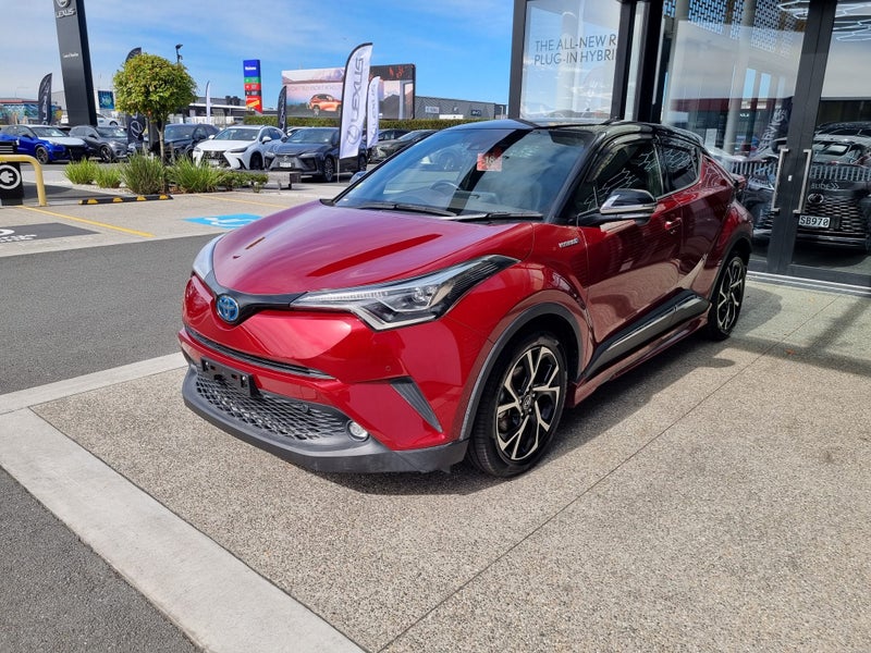 2018 Toyota C-HR 1.8 Hybrid G 5 Dr SUV CVT FWD... image 3