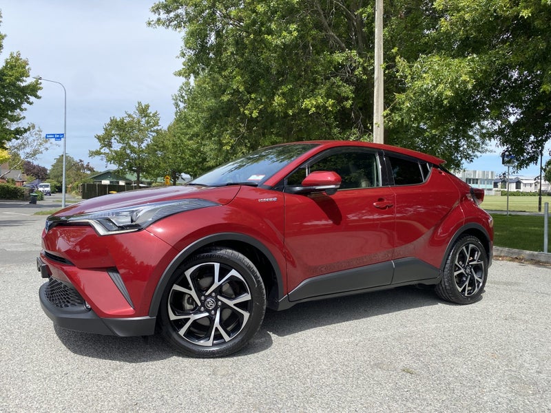 2018 Toyota C-HR 1.8 Hybrid G 5 Dr SUV CVT FWD image 3