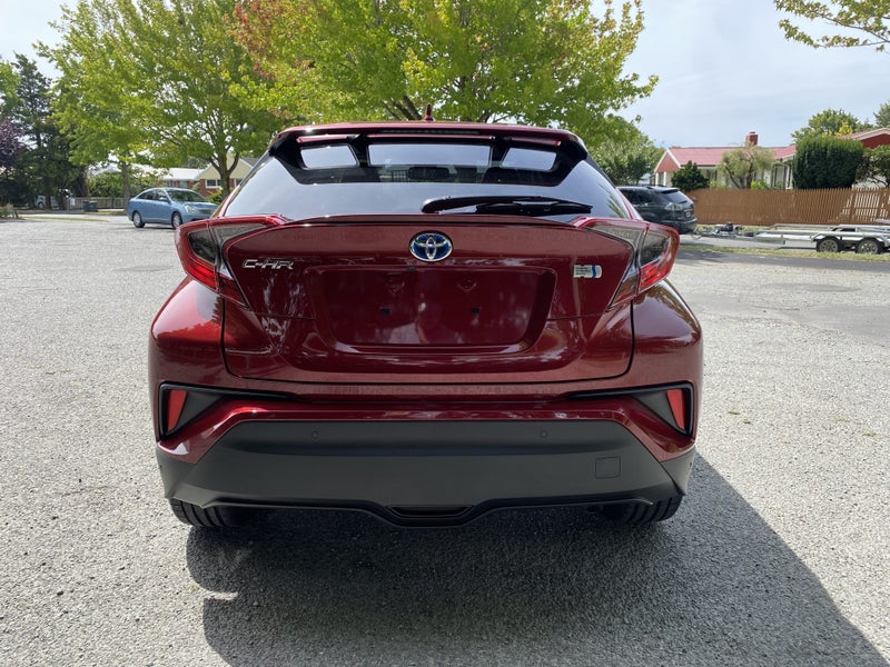2018 Toyota C-HR 1.8 Hybrid G 5 Dr SUV CVT FWD image 4