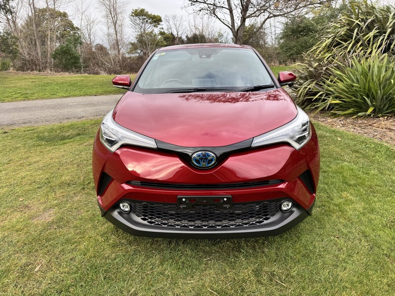 2018 Toyota C-HR 1.8 Hybrid G Automatic SUV image 2