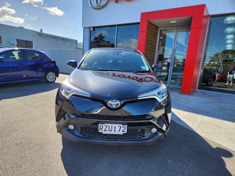 2018 Toyota C-HR 1.8 Hybrid G Automatic SUV image 2