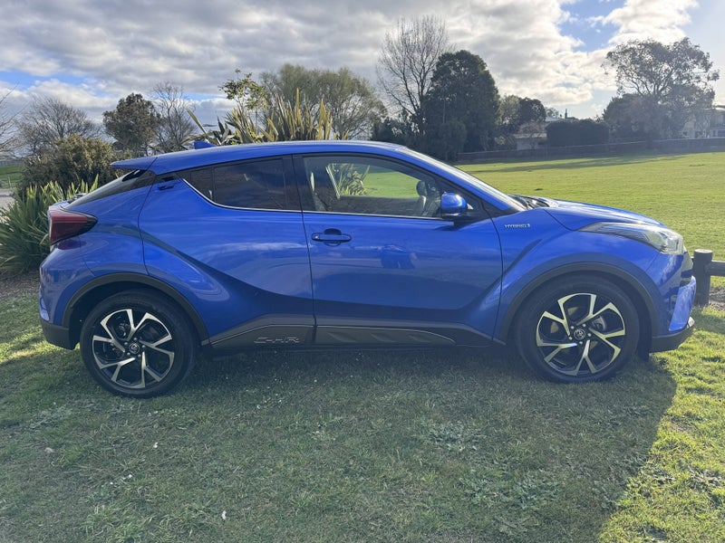 2018 Toyota C-HR 1.8 Hybrid G Automatic SUV image 5