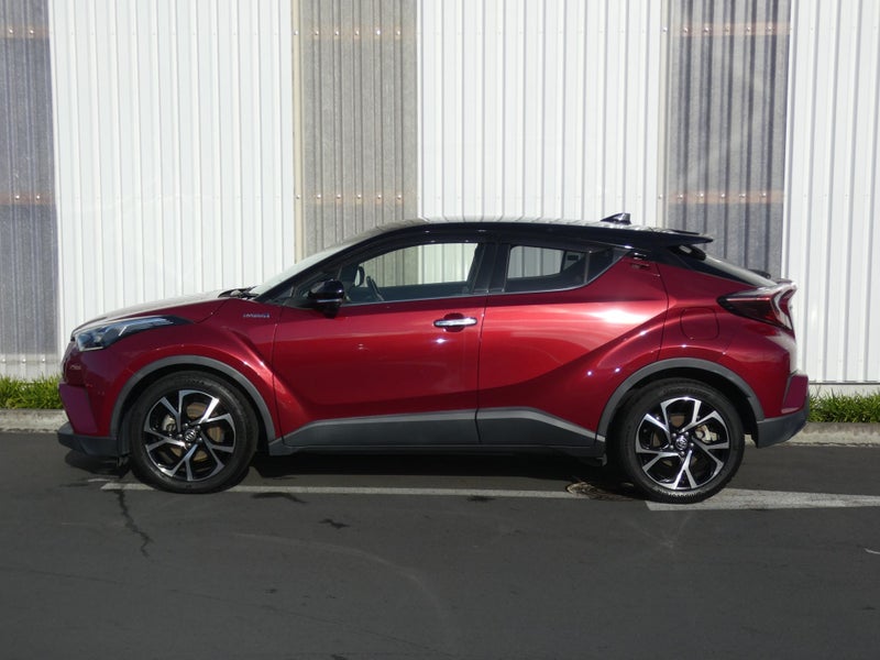 2018 Toyota C-HR 1.8 Hybrid G LED Edition image 5