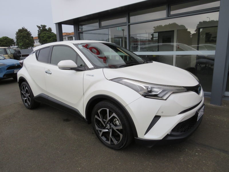 2018 Toyota C-HR 1.8 Hybrid G LED Edition image 2