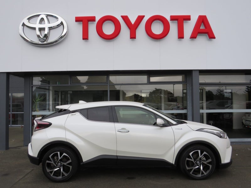 2018 Toyota C-HR 1.8 Hybrid G LED Edition image 4