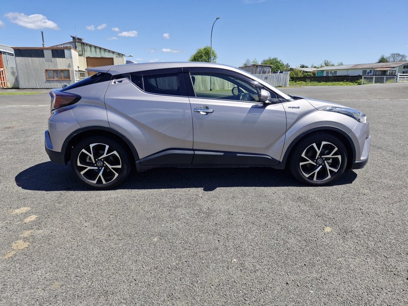2018 Toyota C-HR 1.8 Hybrid G LED Edition 5 Dr... image 4