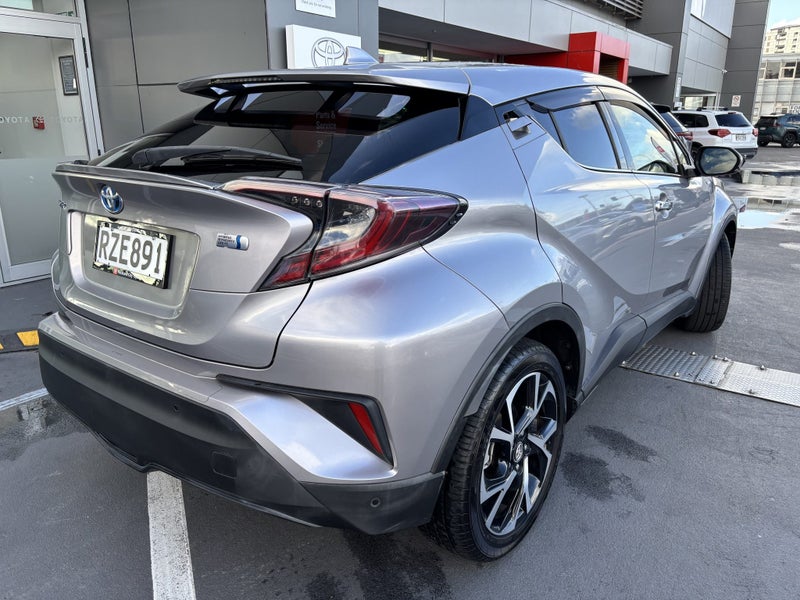 2018 Toyota C-HR 1.8 Hybrid G LED Edition 5 Dr... image 3