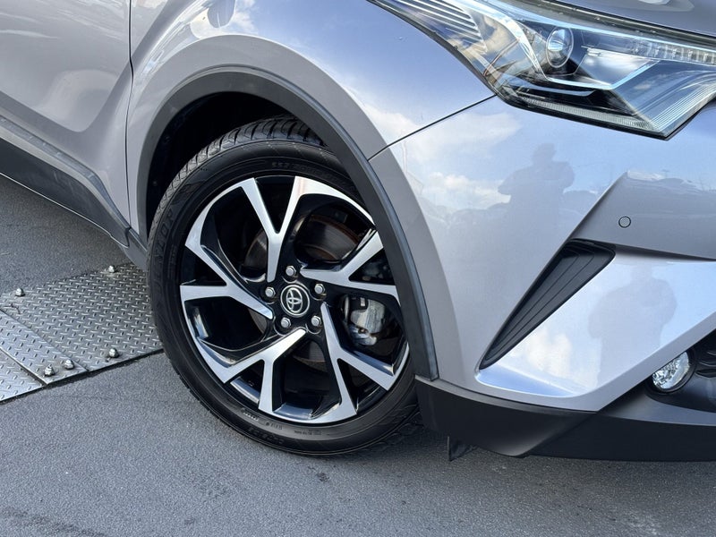 2018 Toyota C-HR 1.8 Hybrid G LED Edition 5 Dr... image 5