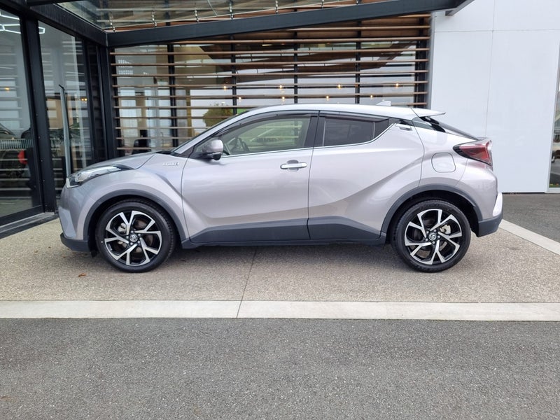 2018 Toyota C-HR 1.8 Hybrid G LED Edition 5 Dr... image 5