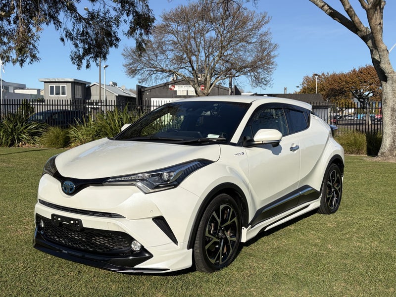 2018 Toyota C-HR 1.8 Hybrid G LED Edition Autom... image 3