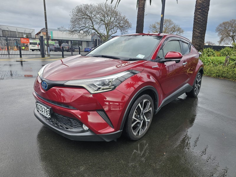 2018 Toyota C-HR 1.8 Hybrid G LED Edition SUV -... image 3
