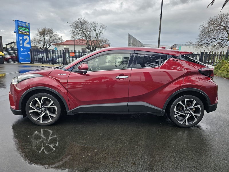 2018 Toyota C-HR 1.8 Hybrid G LED Edition SUV -... image 5