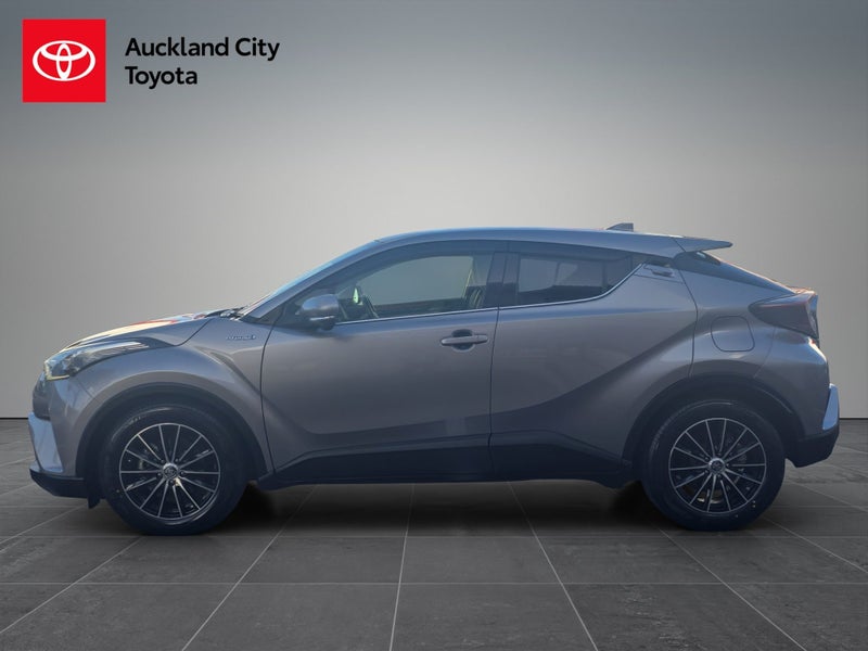 2018 Toyota C-HR 1.8 Hybrid G SUV CVT FWD image 2