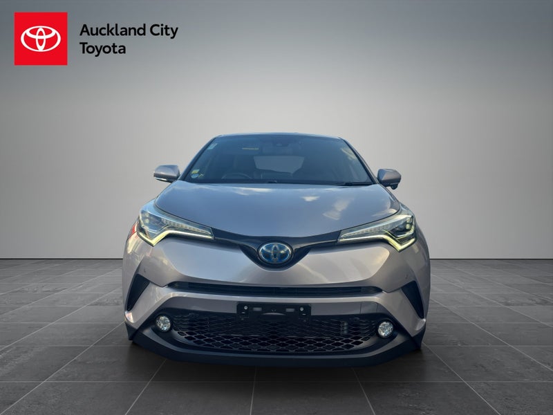 2018 Toyota C-HR 1.8 Hybrid G SUV CVT FWD image 3