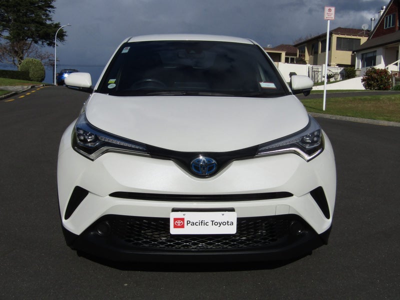 2018 Toyota C-HR 1.8 Hybrid S LE image 2