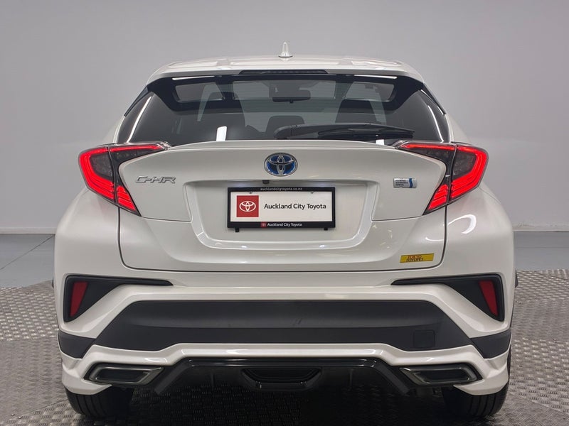 2018 Toyota C-HR 1.8 Hybrid S LED Edition image 4