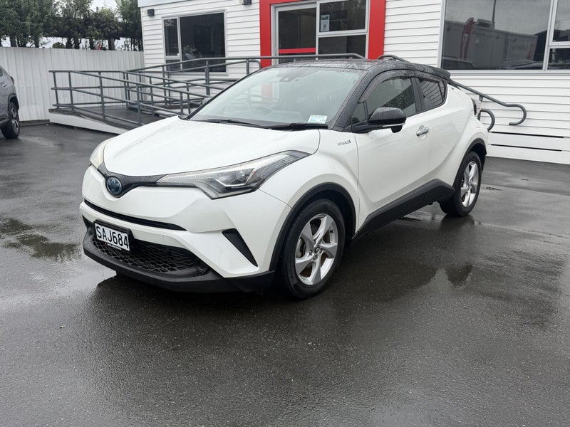 2018 Toyota C-HR 1.8 Hybrid S LED Edition 5 Dr SUV image 5