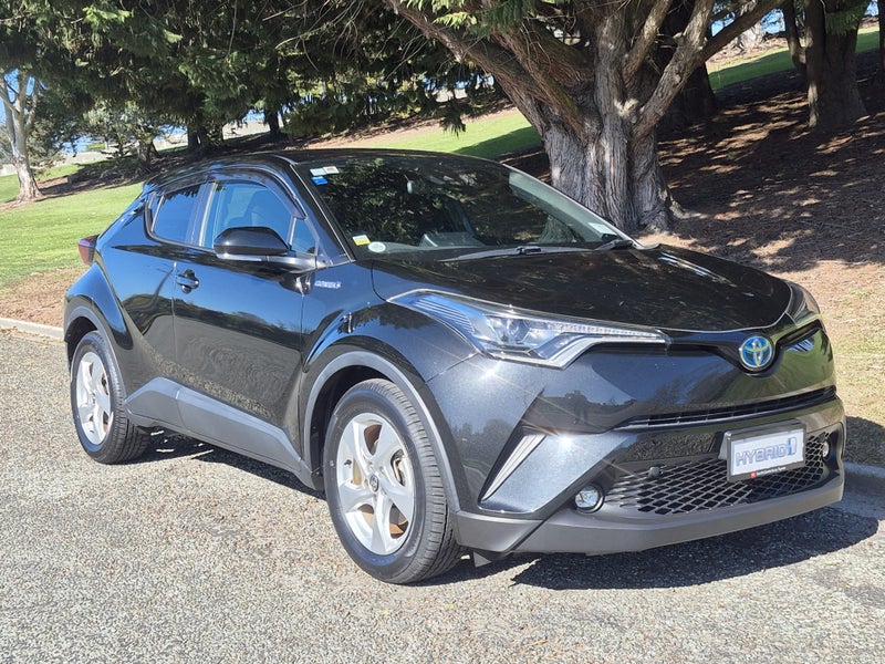 2018 Toyota C-HR 1.8 Hybrid S LED Package 5 Dr... image 2