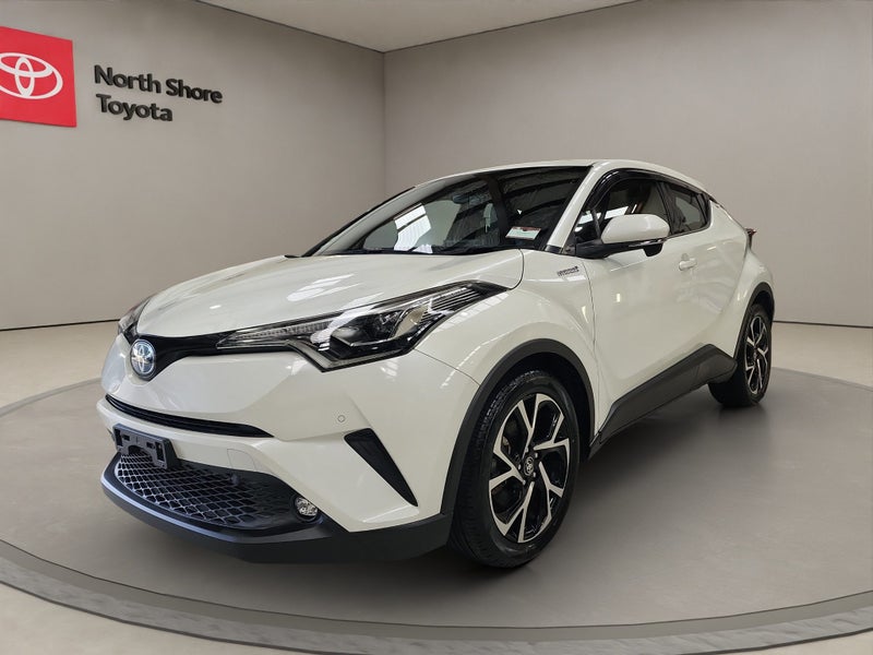 2018 Toyota C-HR 1.8L Hybrid G 2WD SUV image 4