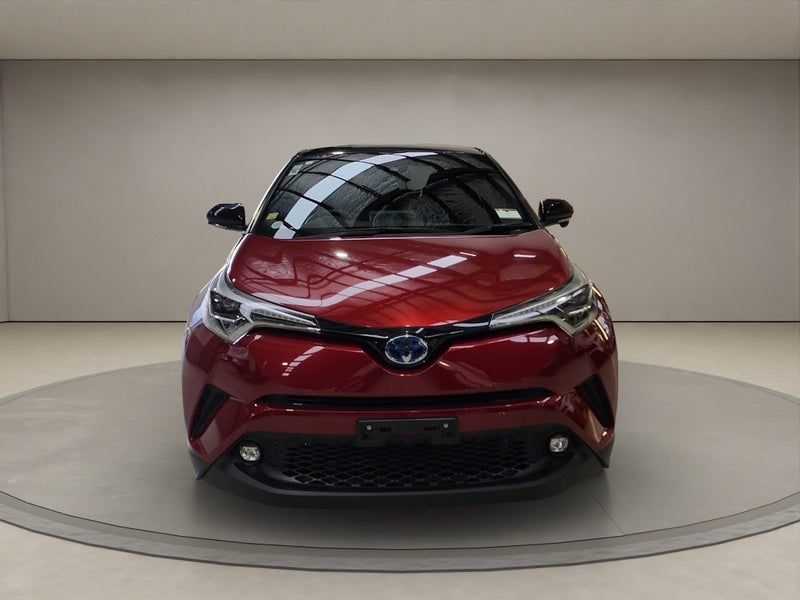 2018 Toyota C-HR 1.8L Hybrid G 2WD SUV image 3