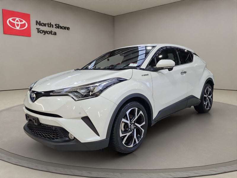2018 Toyota C-HR 1.8L Hybrid G LED Edition SUV image 4
