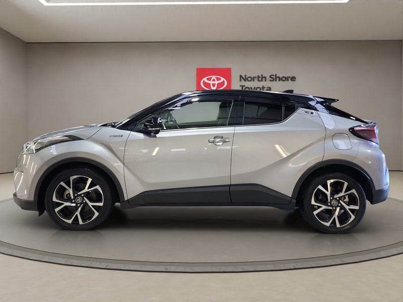 2018 Toyota C-HR 1.8L Hybrid G LED Edition SUV image 5