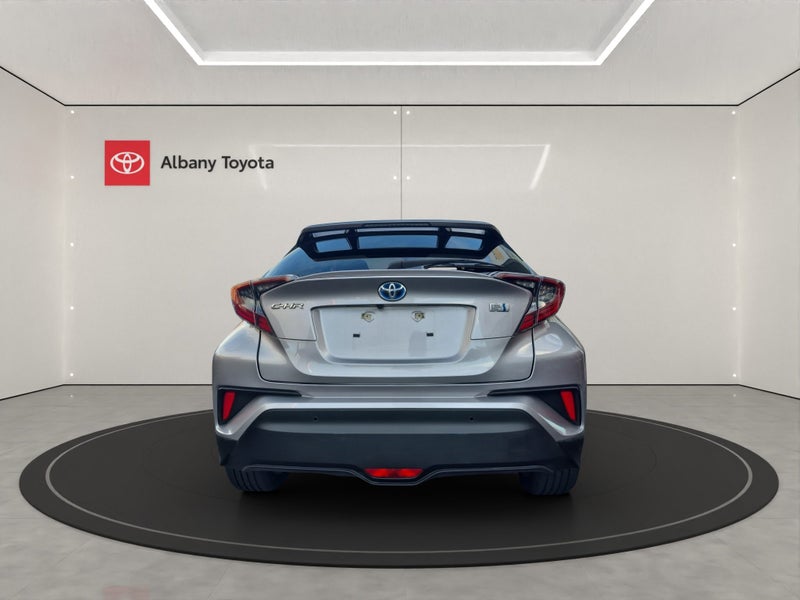 2018 Toyota C-HR 1.8P/Hybrid G Spec image 5