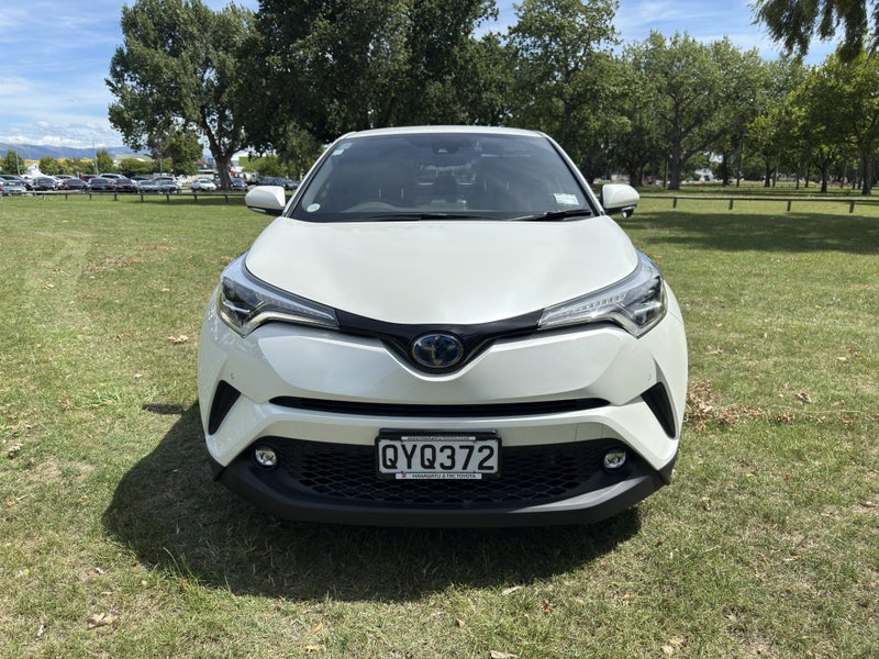 2018 Toyota C-HR 1.8PH G Hybrid Automatic SUV image 2