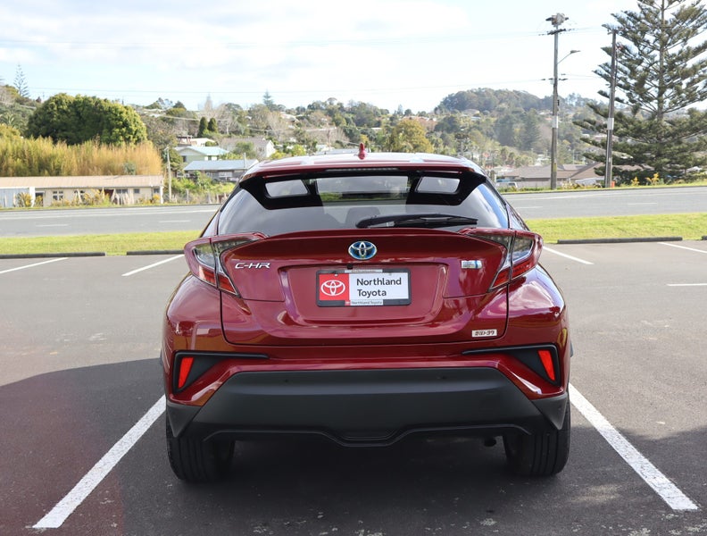 2018 Toyota C-HR 2018 1.8 Hybrid G 5 Dr SUV CVT... image 4