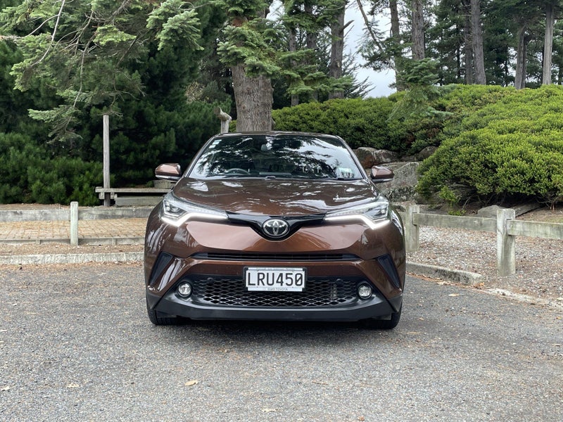 2018 Toyota C-HR AWD image 2