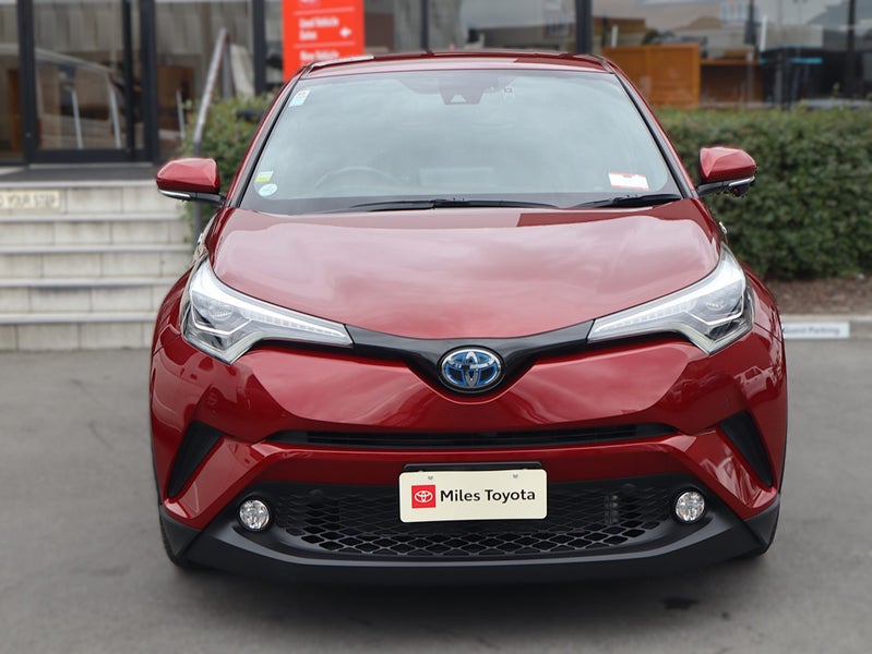 2018 Toyota C-HR HYBRID G, Push Start image 2