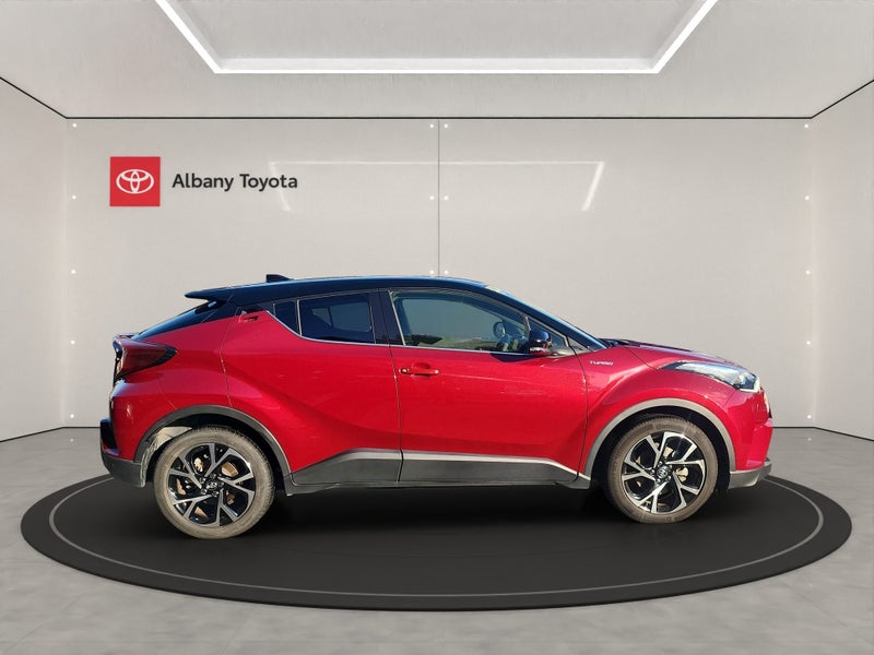 2018 Toyota C-HR Limited 1.2PT CVT FWD SUV/5D/5... image 2