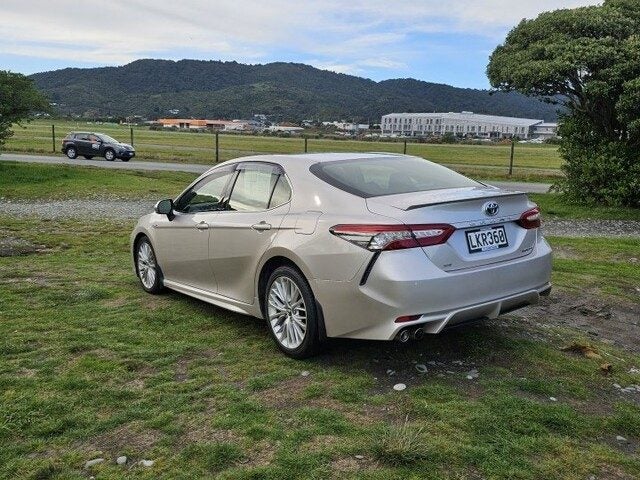 2018 Toyota Camry ZR 2.5P HV ECVT FWD SD/5D/5S... image 4