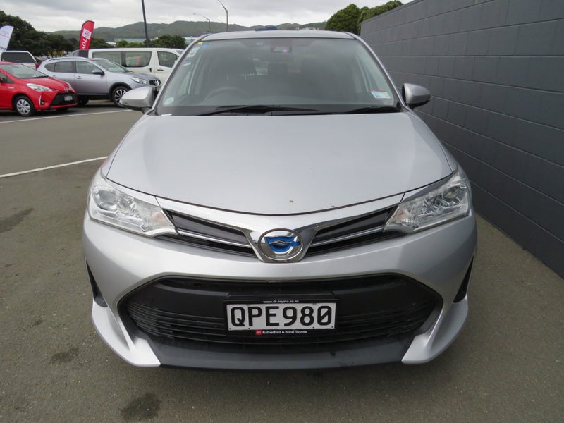 2018 Toyota Corolla 1.5 Hybrid Wagon image 3