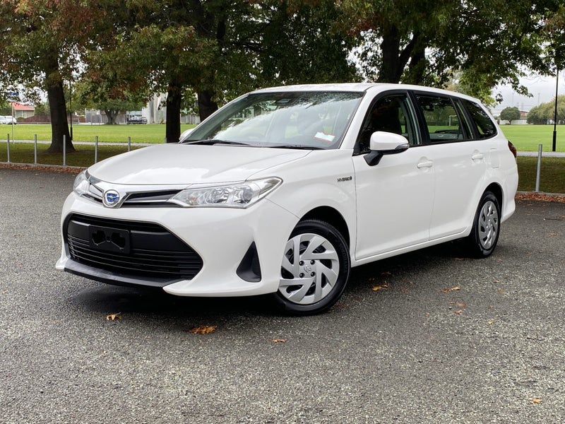 2018 Toyota Corolla 1.5 Hybrid Wagon CVT 2WD image 3