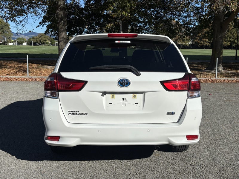 2018 Toyota Corolla 1.5 Hybrid Wagon CVT 2WD image 4