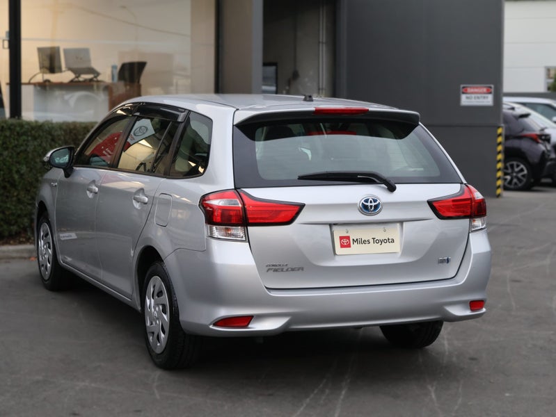 2018 Toyota Corolla 1.5 Hybrid Wagon CVT 2WD image 5