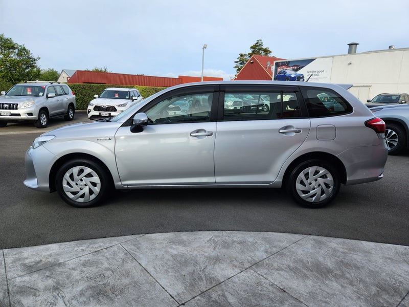 2018 Toyota Corolla 1.5 Hybrid Wagon CVT Automa... image 5