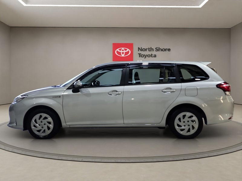 2018 Toyota Corolla 1.5L Hybrid FWD Station Wagon image 4