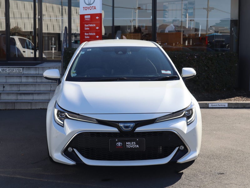 2018 Toyota Corolla 1.8 Hybrid Sport image 2