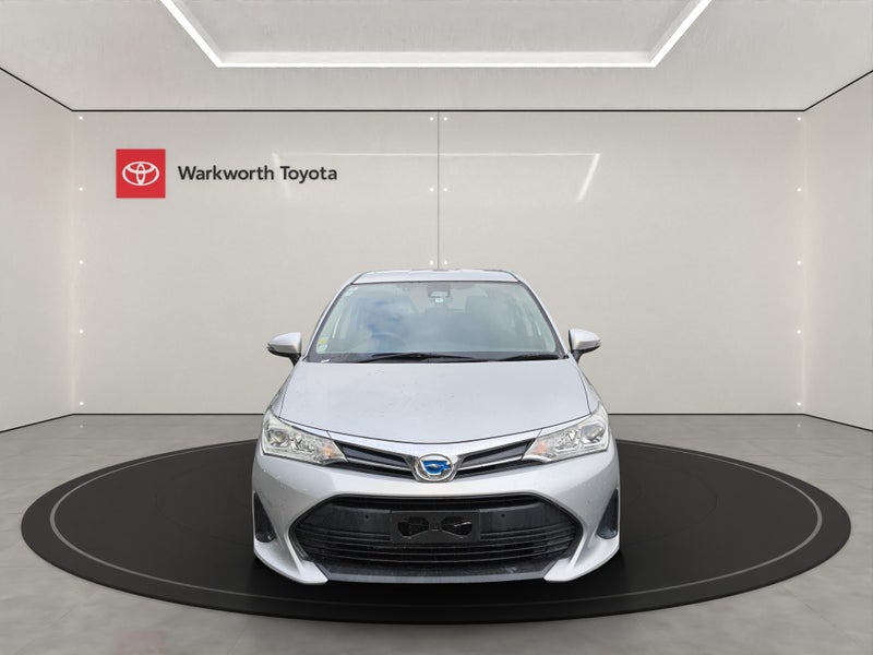 2018 Toyota Corolla Fielder 1.5 Hybrid EX 5 Dr... image 2