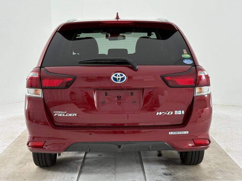 2018 Toyota Corolla Fielder 1.5 Hybrid G image 3