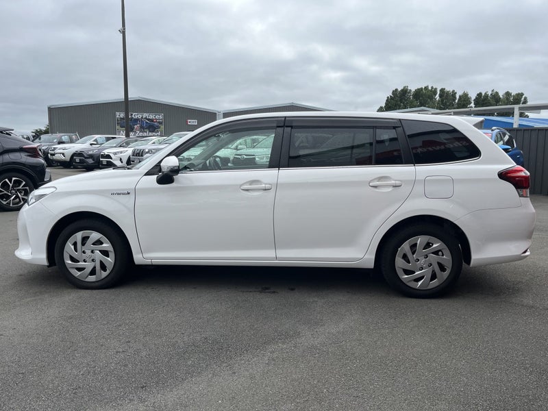 2018 Toyota Corolla Fielder 1.5 Hybrid G Automa... image 5