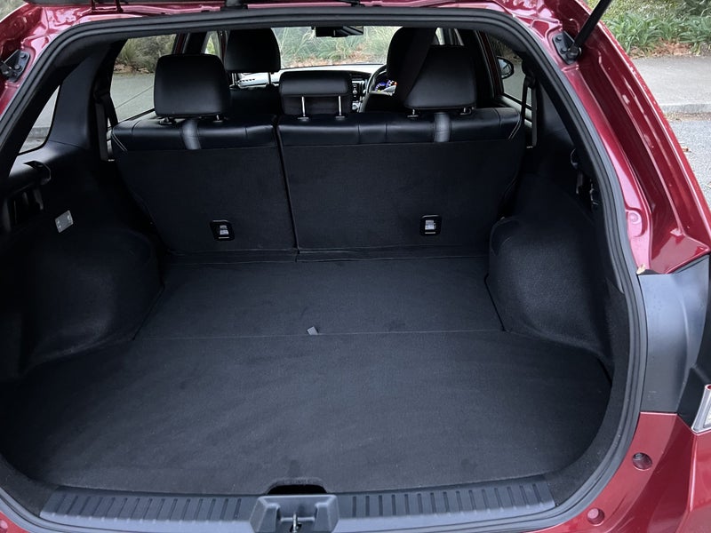 2018 Toyota Corolla Fielder 1.5 Hybrid Wagon image 5