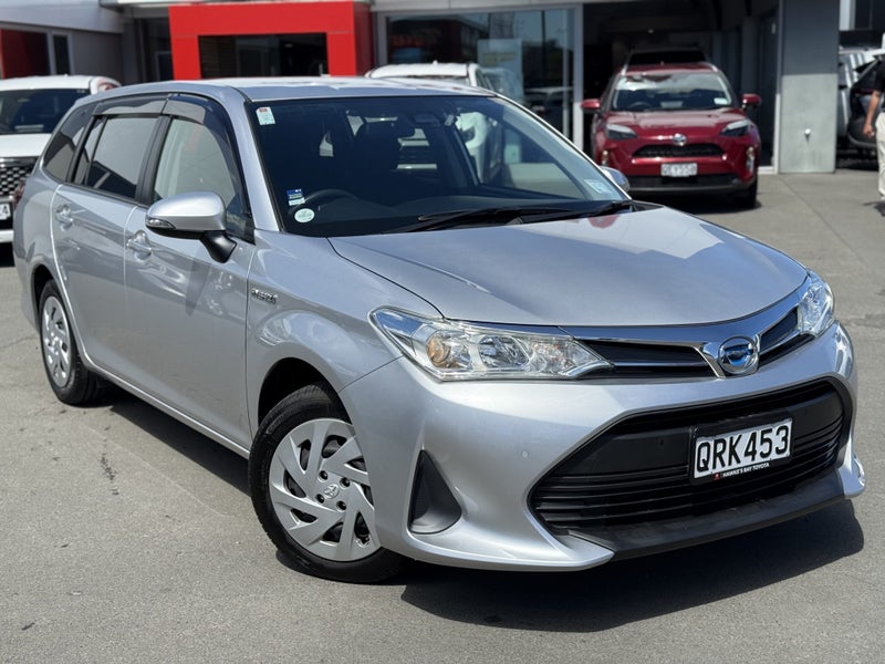 2018 Toyota Corolla Fielder 1.5 Hybrid Wagon CV... image 2