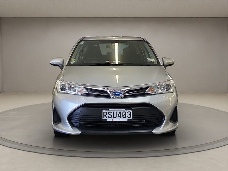 2018 Toyota Corolla Fielder 1.5L Hybrid FWD Sta... image 2