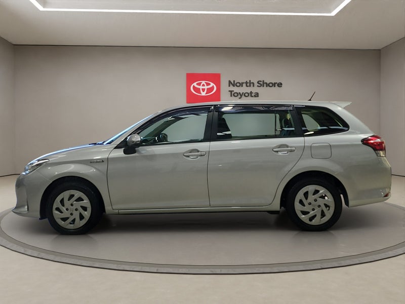 2018 Toyota Corolla Fielder 1.5L Hybrid FWD Sta... image 4