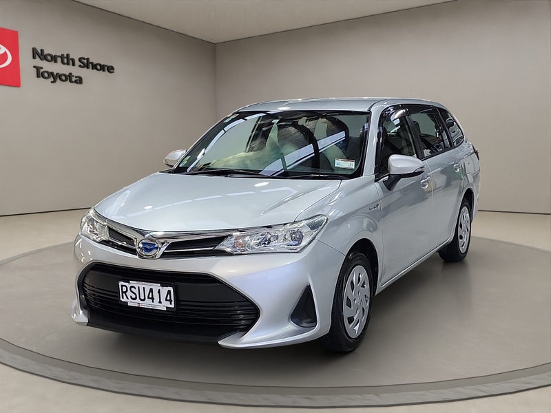 2018 Toyota Corolla Fielder 1.5L Hybrid FWD Sta... image 3