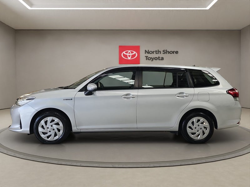 2018 Toyota Corolla Fielder 1.5L Hybrid FWD Sta... image 4